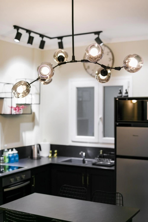 Brand New Central Luxury Residence