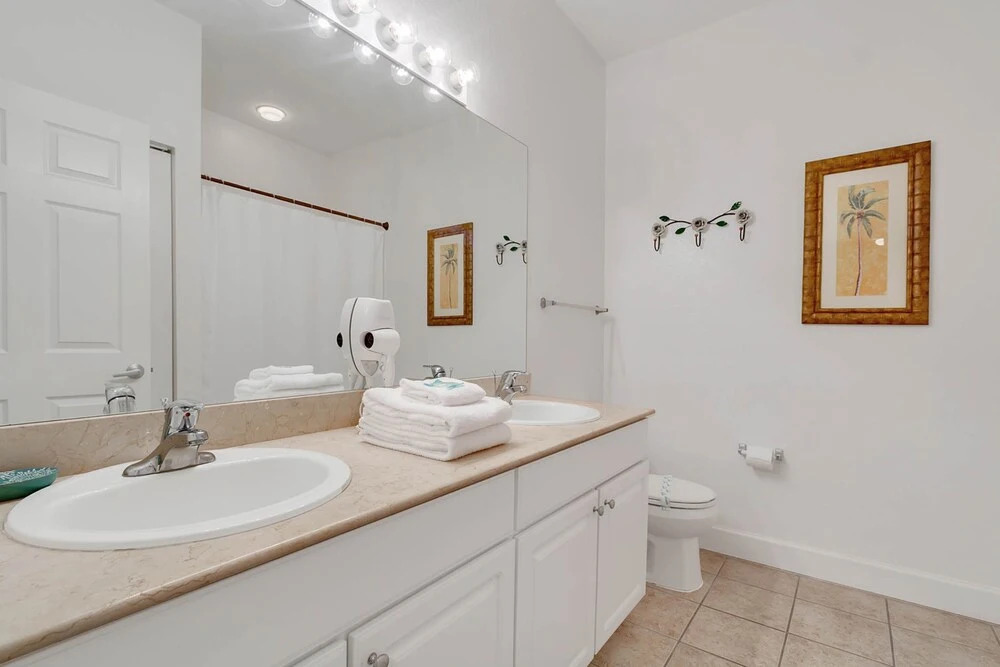 6-107 Lucaya - Master Vacation Homes