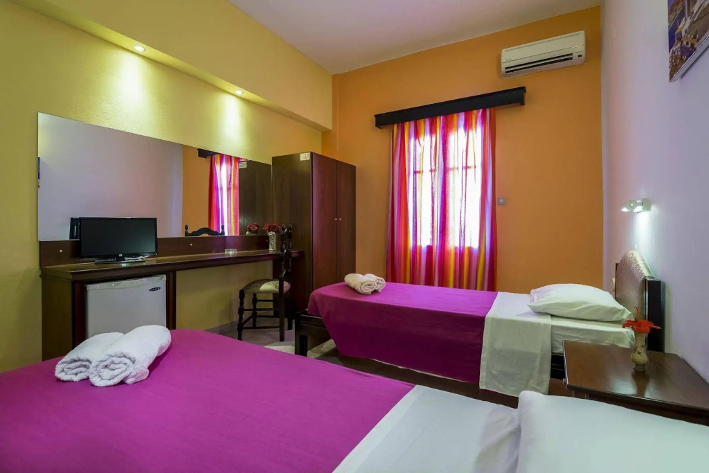 Elefteria Hotel