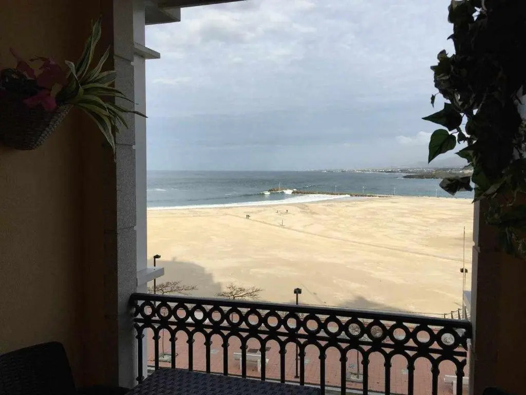 Vivienda en 1ª Linea de Playa Rapadoira Foz