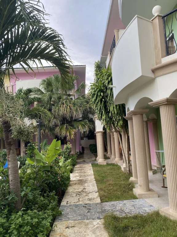 Bahia Azul Beach & Pool Apartment