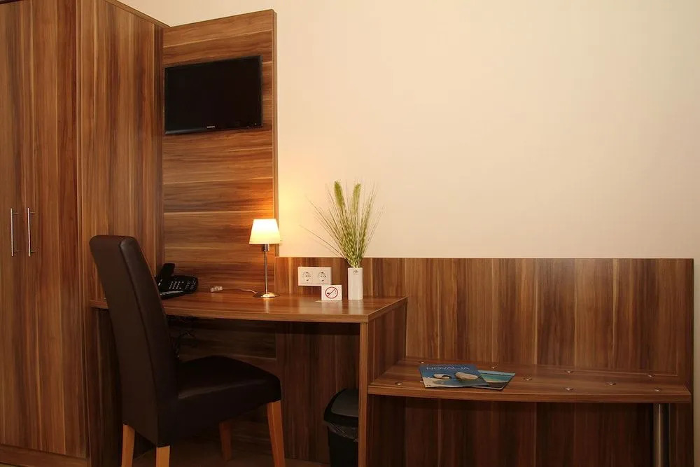 Villa Croatia & Restaurant Adria