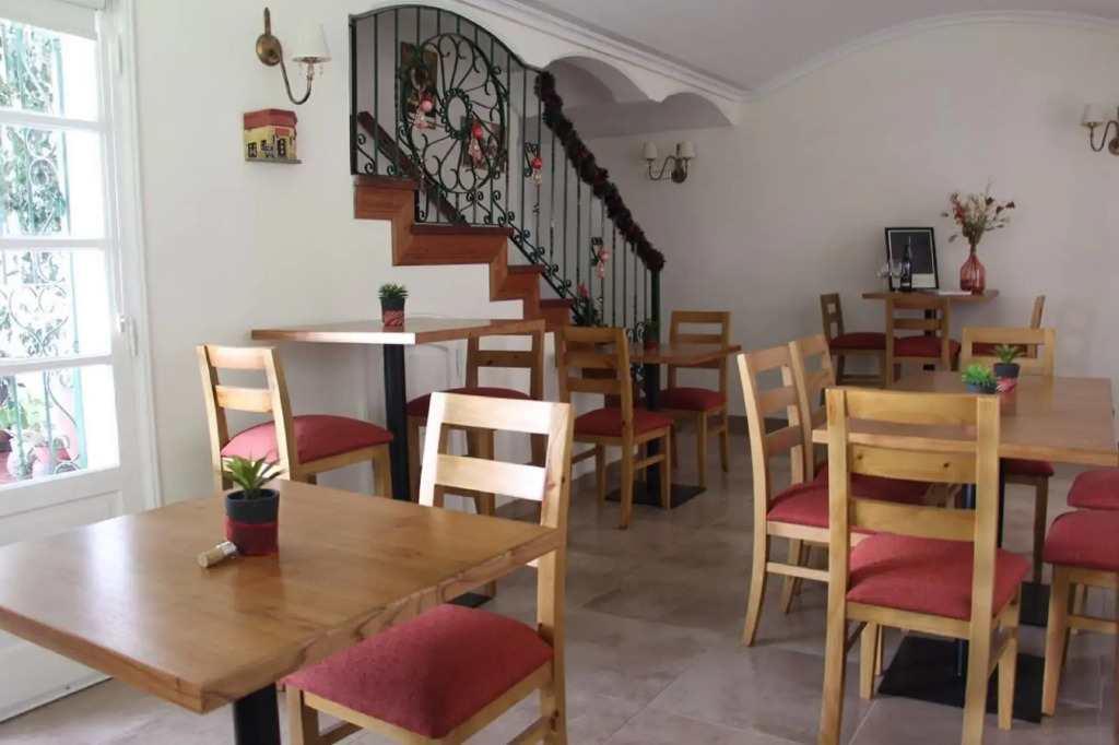 Chiara Lodge