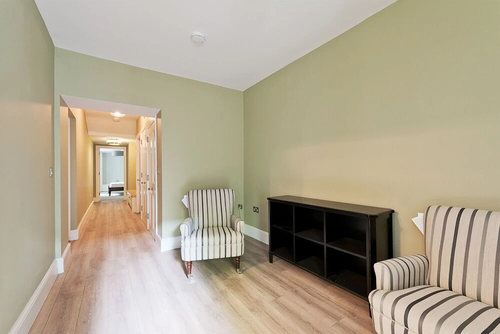 Central Apartment Camden Street