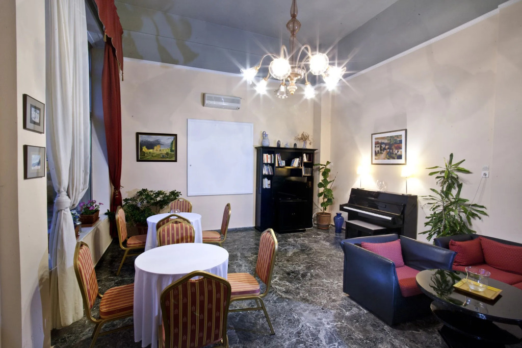 Vassilikon Hotel