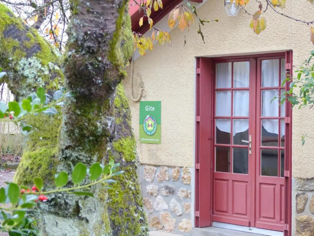 Maison indépendante près village médiéval - FR-1-489-15