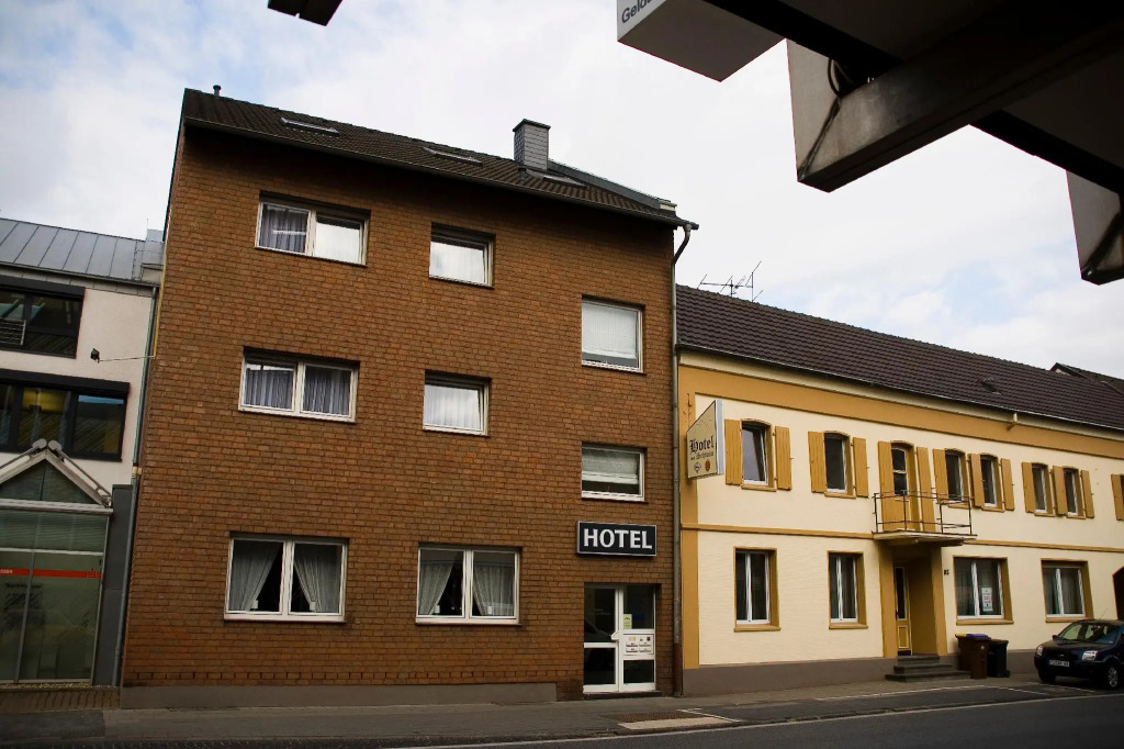 Land-Hotel Zum Schwan, Garni E-Ladestationen, Nähe Phantasialand Nähe Palmenparadies Euskirchen