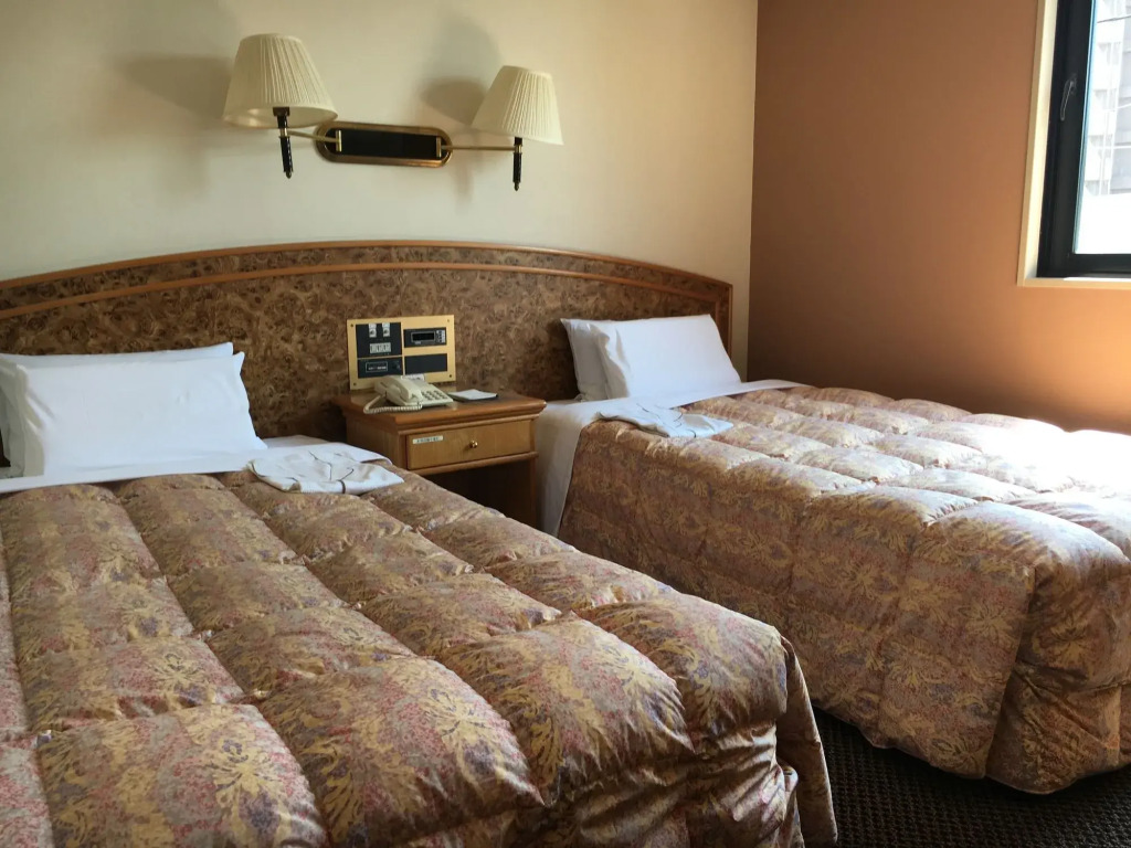 Fukuyama Rose Garden Hotel