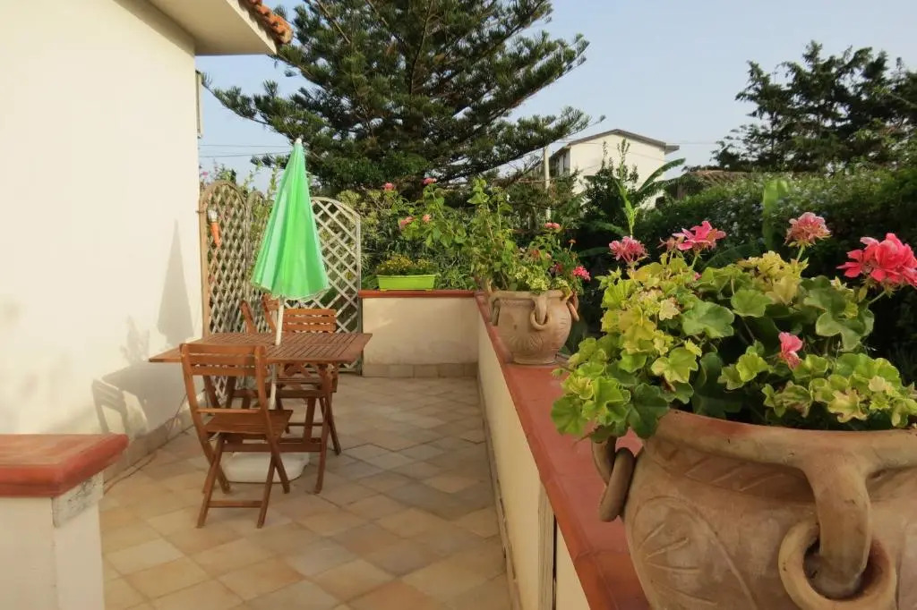 Il Roseto di Betty Appartamento in villa S1
