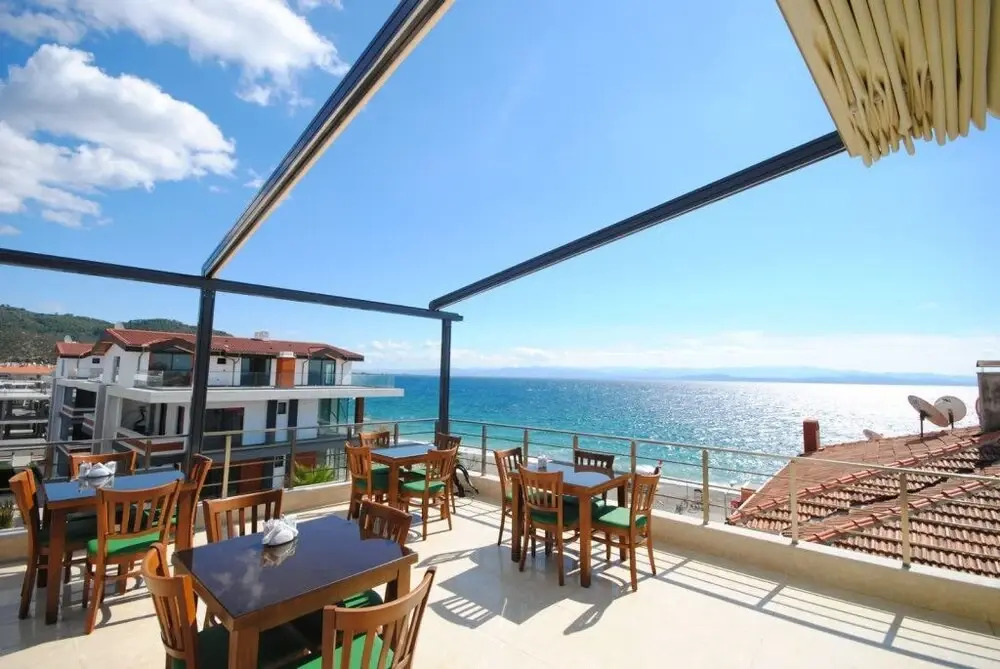 Villa Otel Restaurant & Cafe