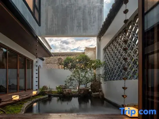 Huangshan Yincijian Homestay (Chengkan Scenic Area)