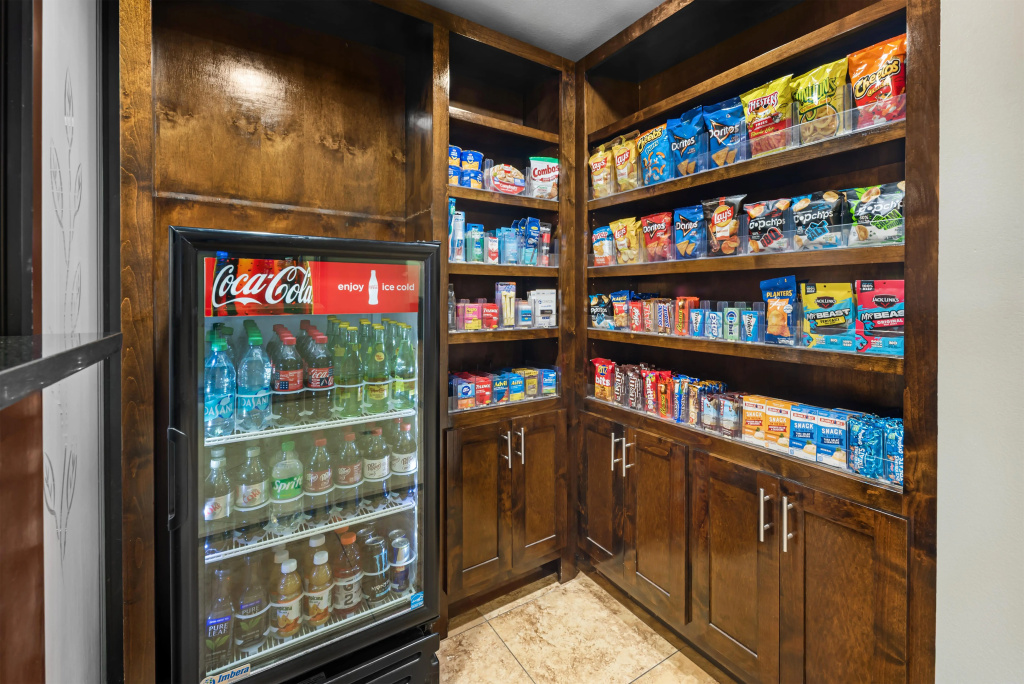Best Western Plus Georgetown Inn & Suites