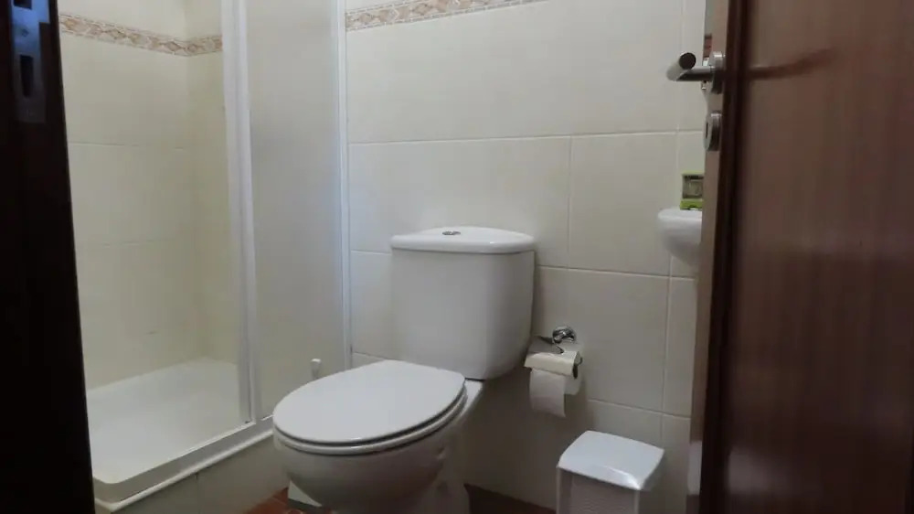 Lovely 3-bed House in Queimada Ideal for Families