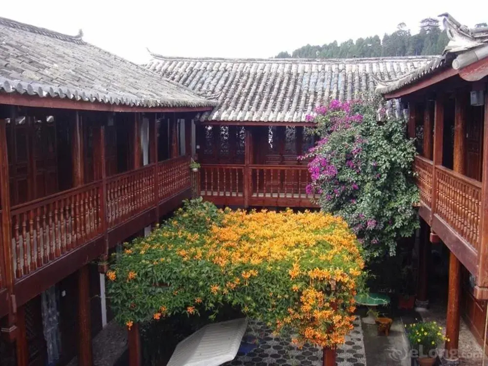 Lijiang 49 Sakura Hotel
