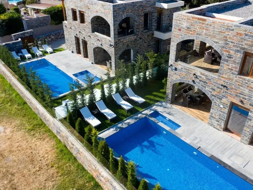 Turtulli Castle Stone Villa 2 - Private Pool Oasis