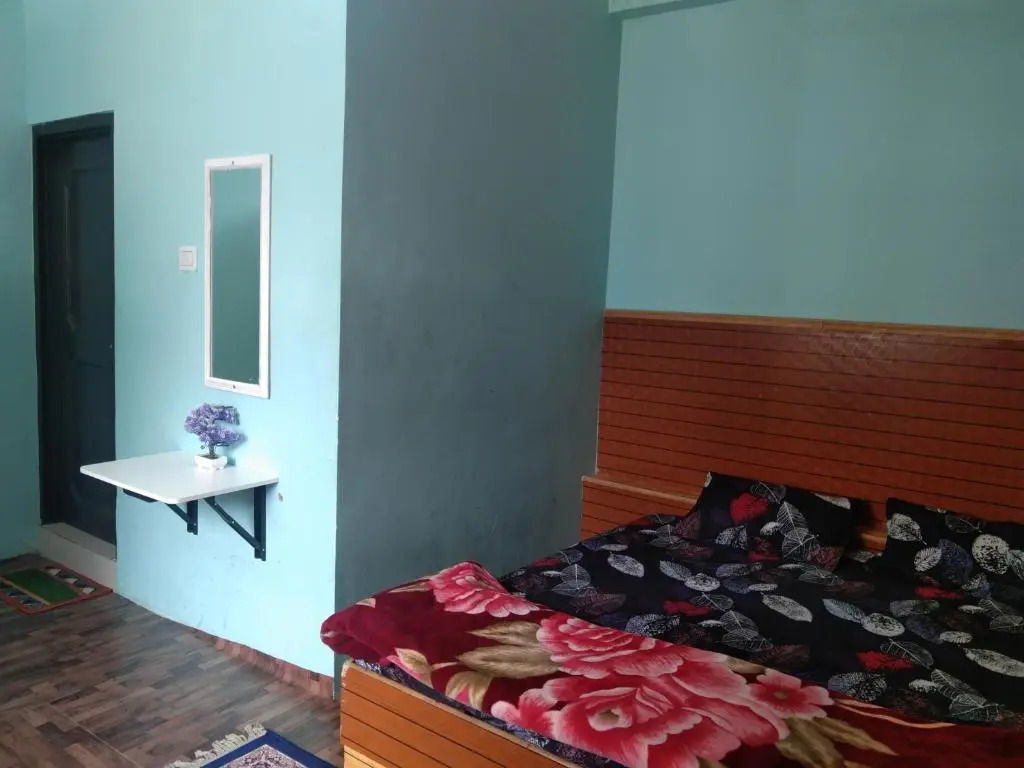 Kasolview Homestay and Peace Inn Cafe