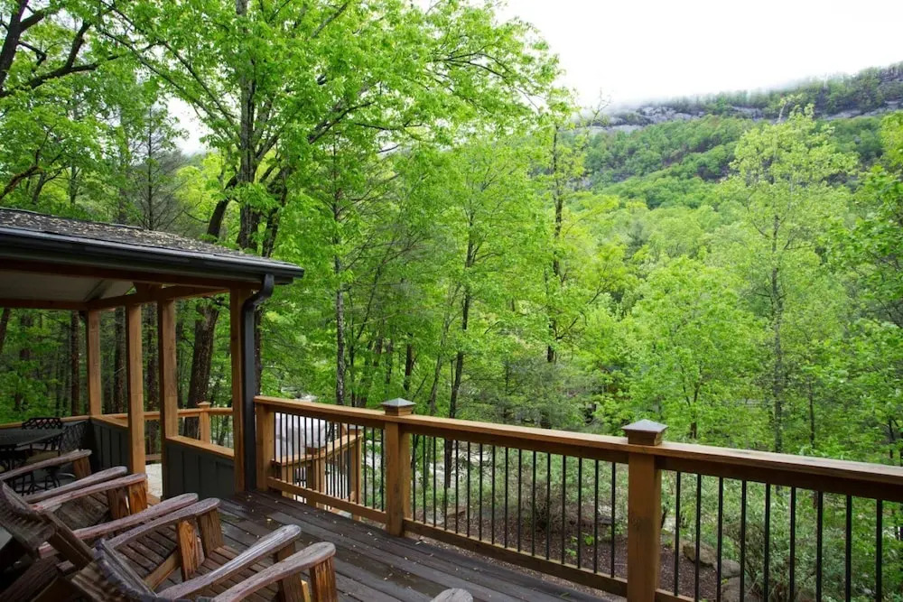 Mohicans Landing