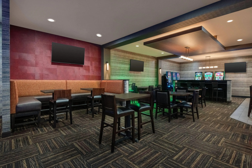 Ramada by Wyndham Grand Forks