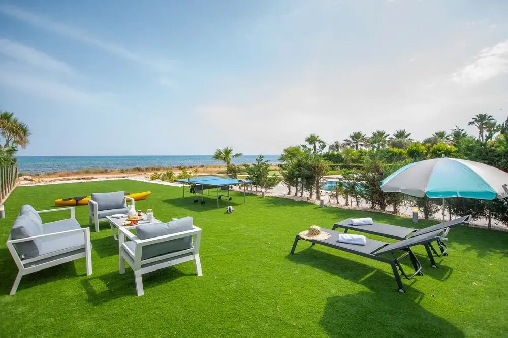 Ayia Thekla Seafront Villa Dagi