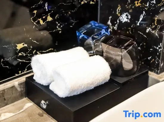 Xana Lite Hotel (Tianjin Ancient Cultural Street & Gulou Subway Station Branch)