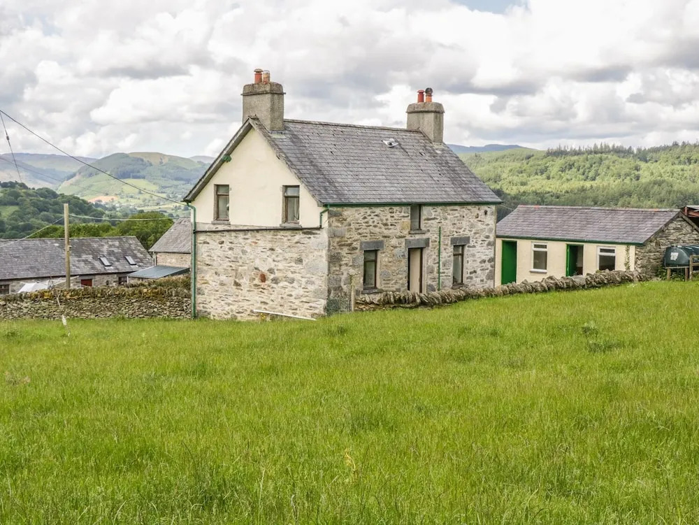 Penrhyddion Ucha