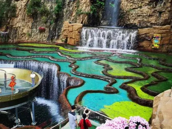 Xiangbo Bowen Travel Has A Mining Homestay At Home