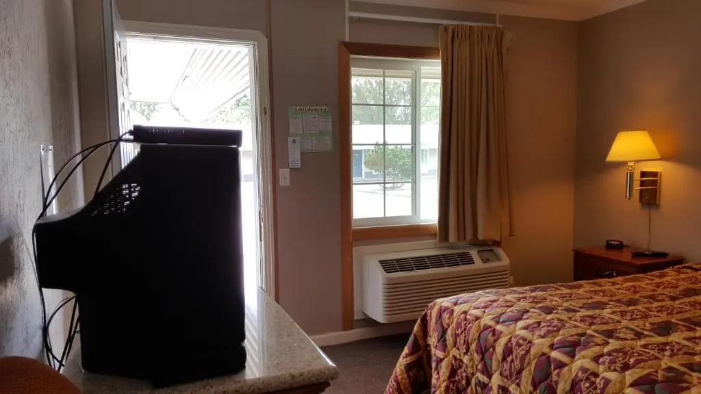 Pacific Motel