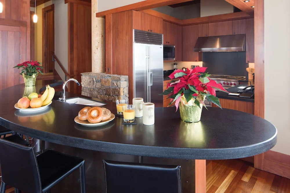 Aman Springs - Four Bedroom Home