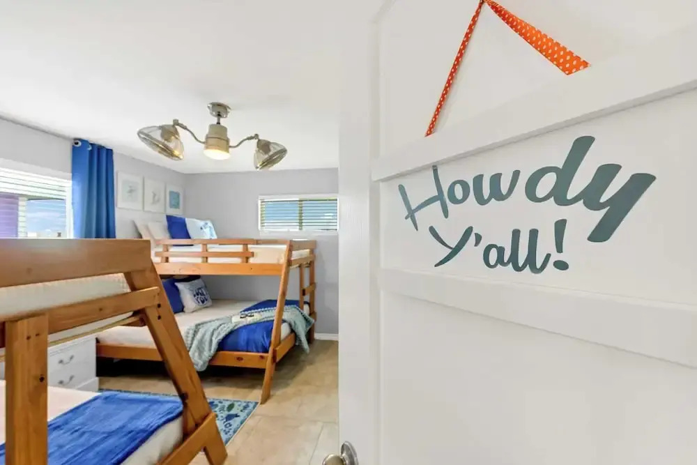 Totally Beachin by Avantstay Private Heated Pool, Hot Tub + Fire Pit!