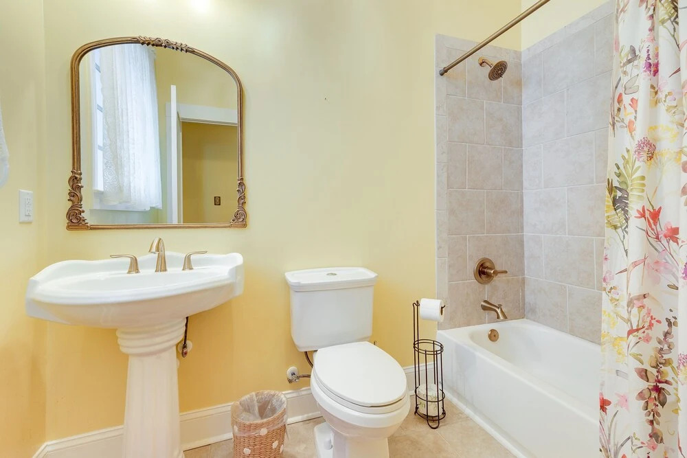 Fairhope Cottage: 2 Mi to Town & Pier!