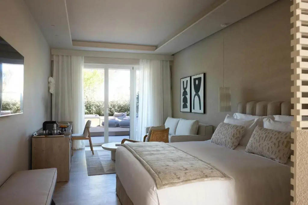 Santorini Heart Hotel & Spa