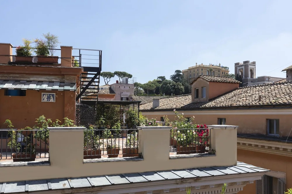 Aphrodite Apartment Piazza Venezia