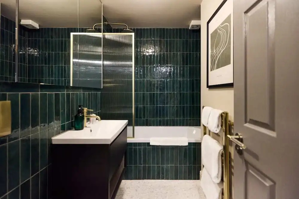 The Twickenham Wonder - Lovely 1bdr Flat With Parking