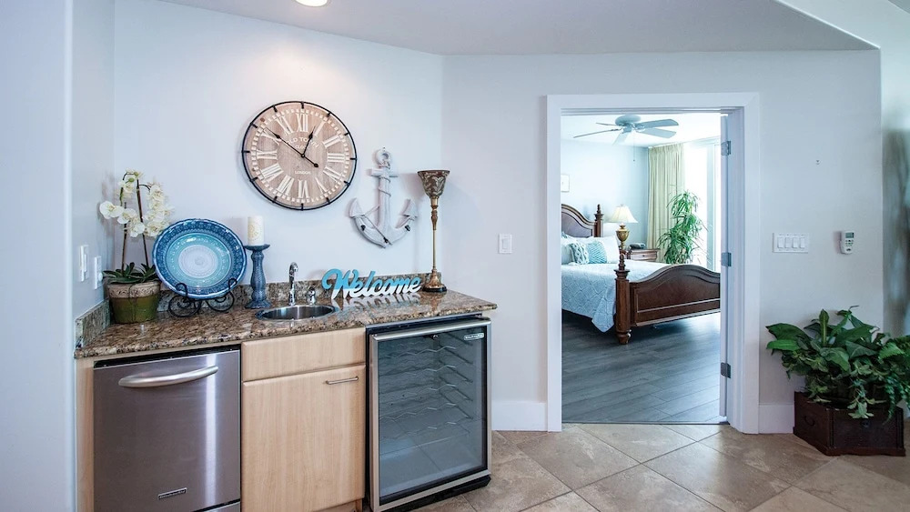 Three Bedroom Unit With Gulf Views - Unit Crd0413