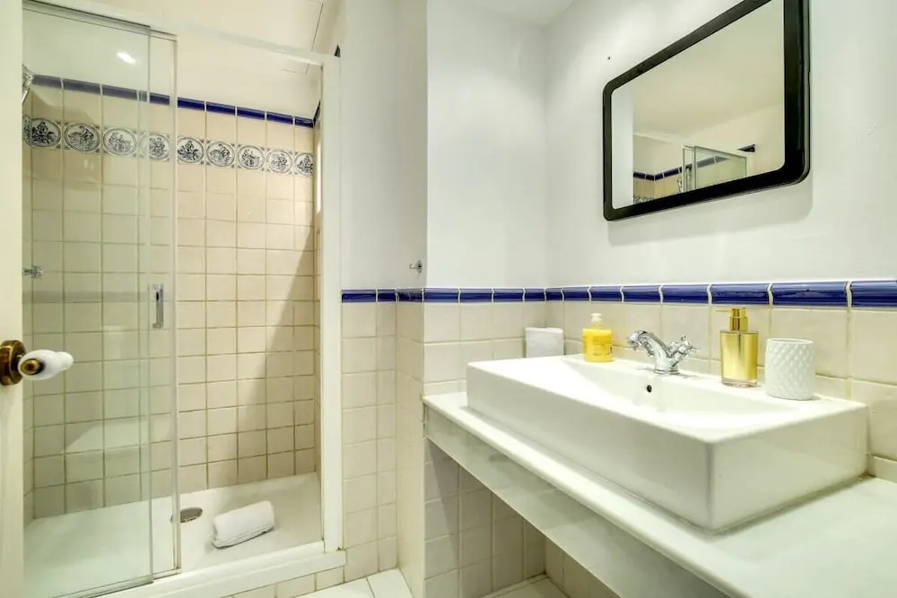Joyful 2bed Apartment in the Traditional Gracia