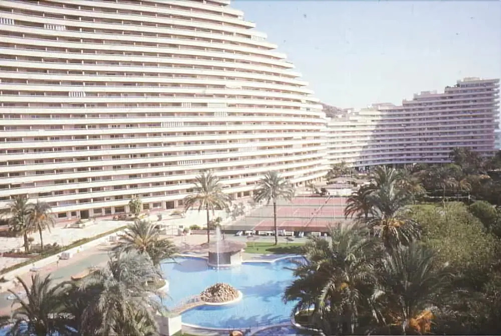 Apartamentos Florazar II