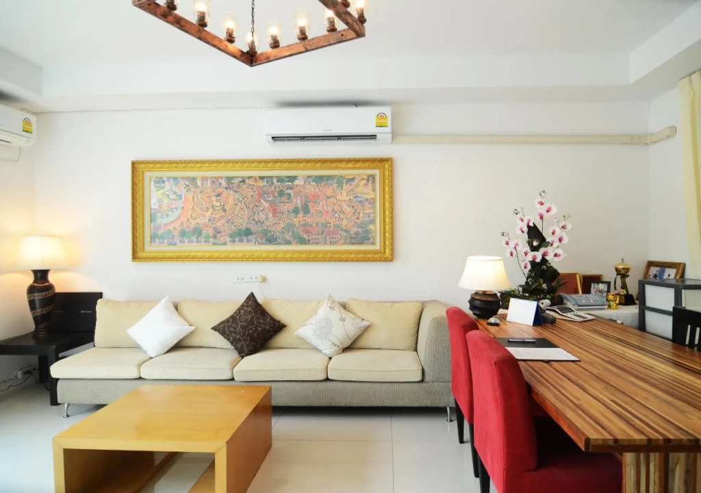 Sitha Boutique House