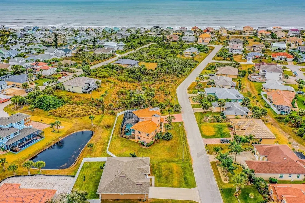 Dog-friendly Home With an 8 Minute Walk to Beach Access