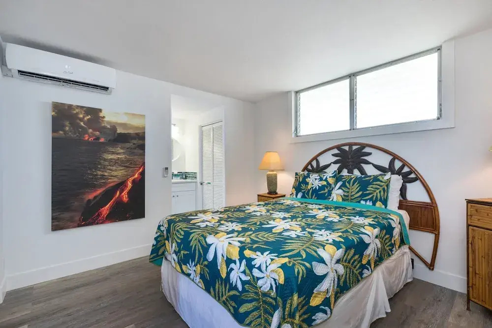 Kona Alii Penthouse 710 2 Bedroom Condo