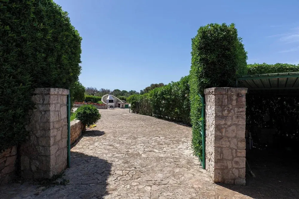 Villa Giorgisa Casale pool sea view