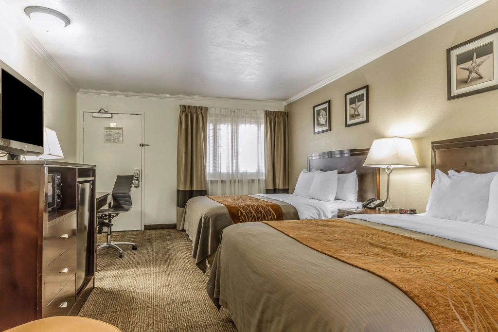 Comfort Inn Santa Cruz North