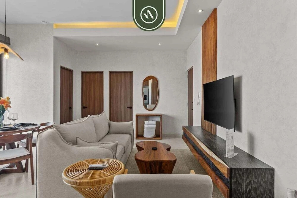 Luxury 2 BR - Downtown - Pool - Sunset in Terrace