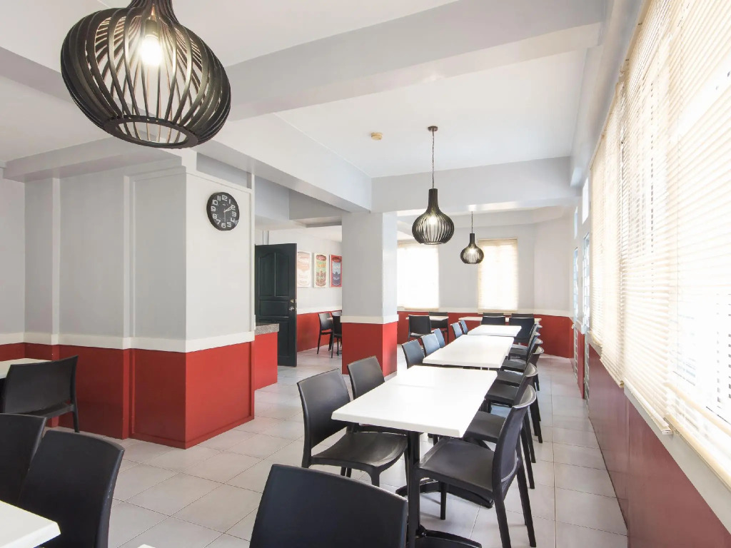 Leesons Residences