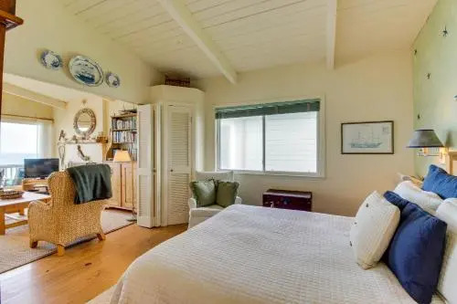 Oceanfront Dream