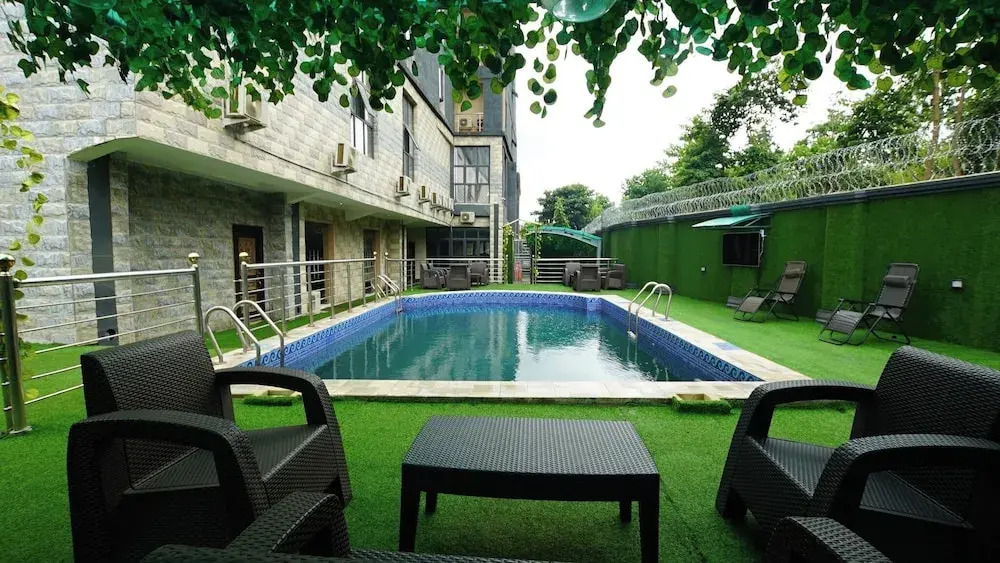 Deluxe Indulgence Hotel and Suites
