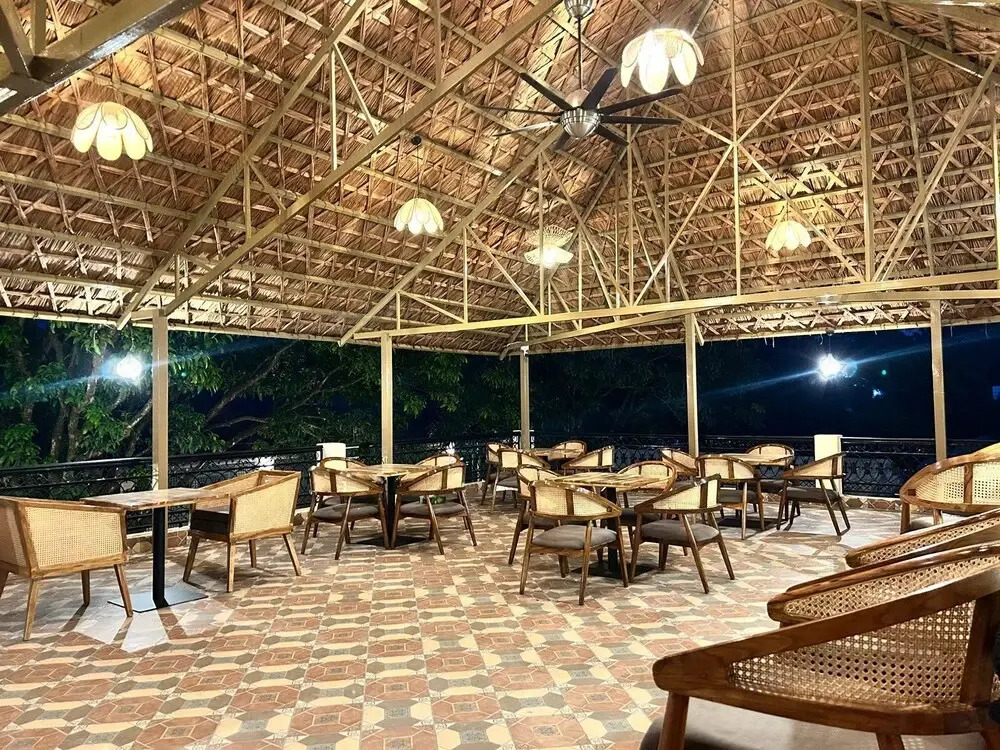 3 Acres Resort
