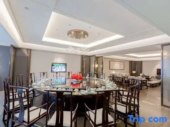 QuYuanZhuYuan Hotel