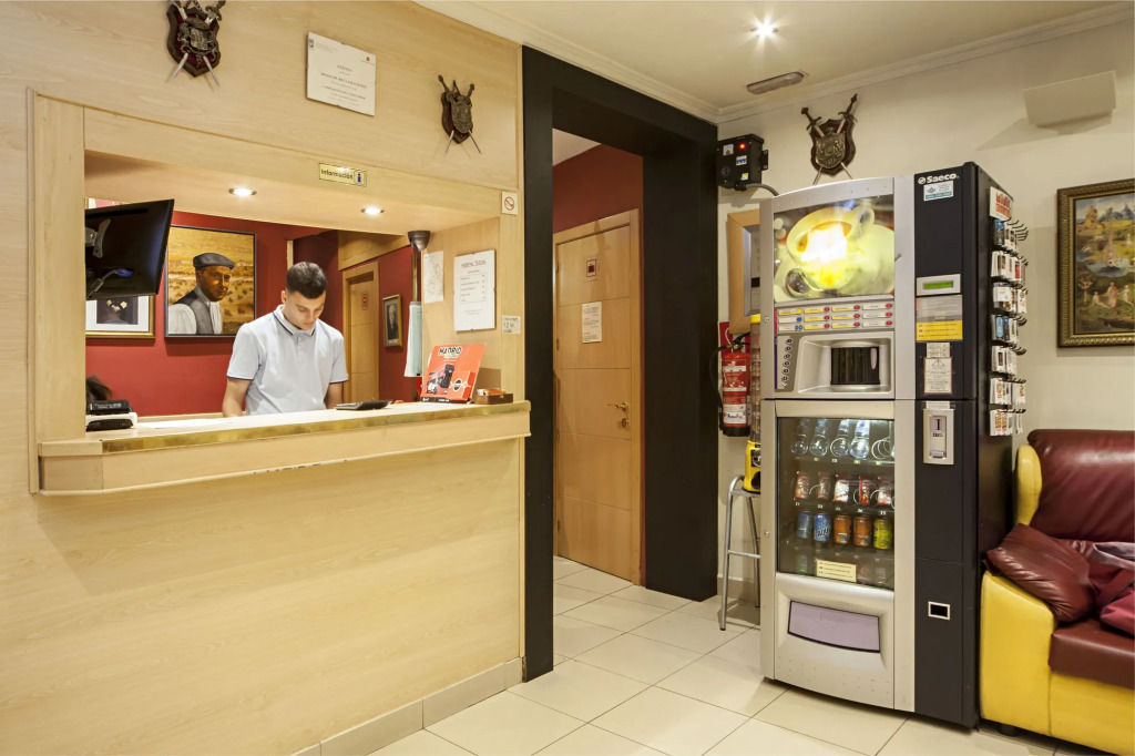 Hostal Inter Plaza Mayor AUTO CHECK IN
