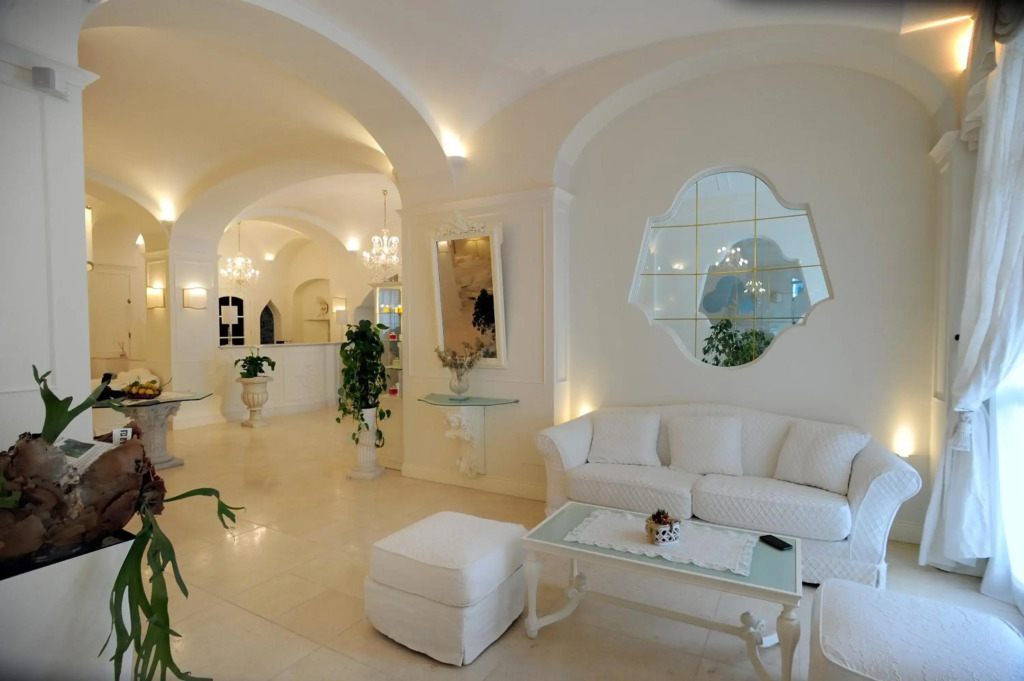 Minori Palace