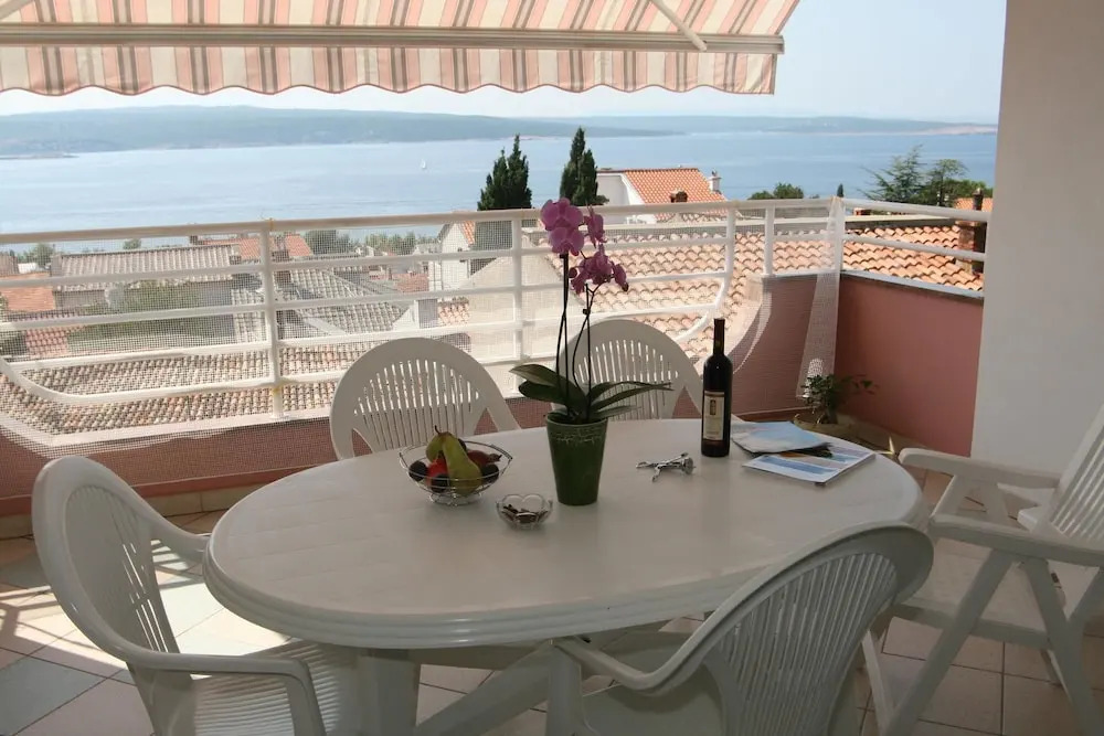 Apartment With 2 Bedrooms in Crikvenica, With Wonderful sea View, Furn
